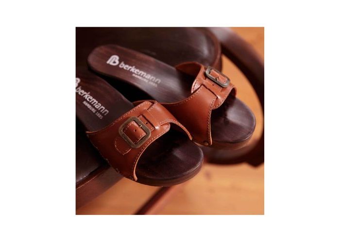 Berkemann 10355 Slides & slippers Cognac