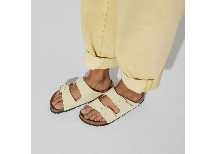 Birkenstock 8896 Instekers Geel