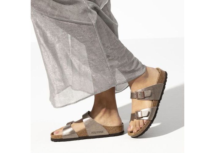 Birkenstock 8899 Mules Taupe