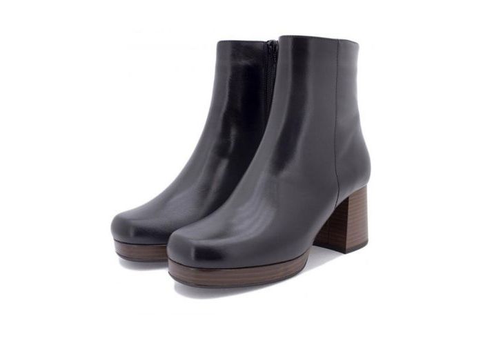 Piesanto 9822 Ankle boots Black