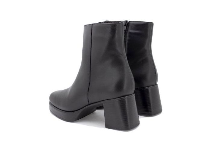 Piesanto 11096 Enkellaarsjes Zwart