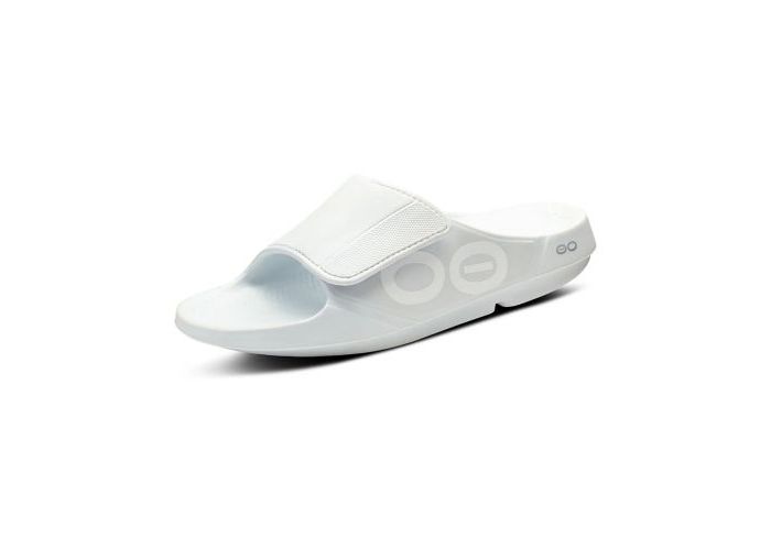 Oofos 11408 Instekers Wit