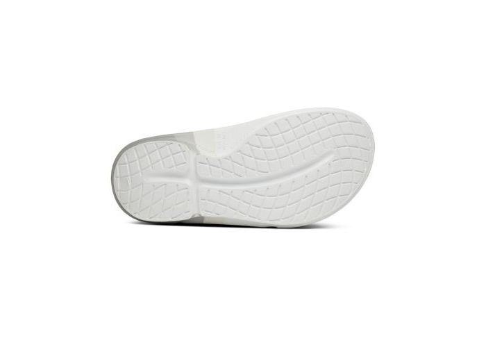 Oofos 11095 Instekers Wit