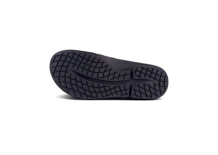 Oofos 11409 Instekers Zwart